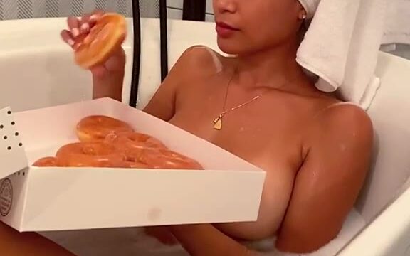 74 Chanel Uzi leaked nude onlyfans video