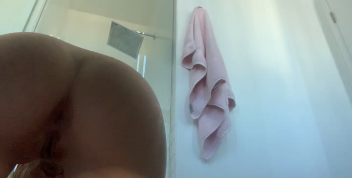 fair RileySteele Leak Epic