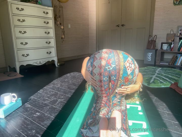 44 Princesshelayna leaked onlyfans nude video