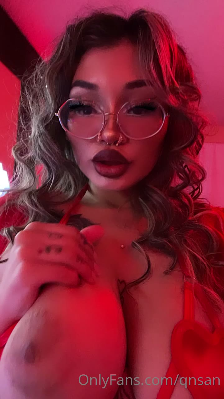 Exposed epicwhore Qnsan Leaked nudes