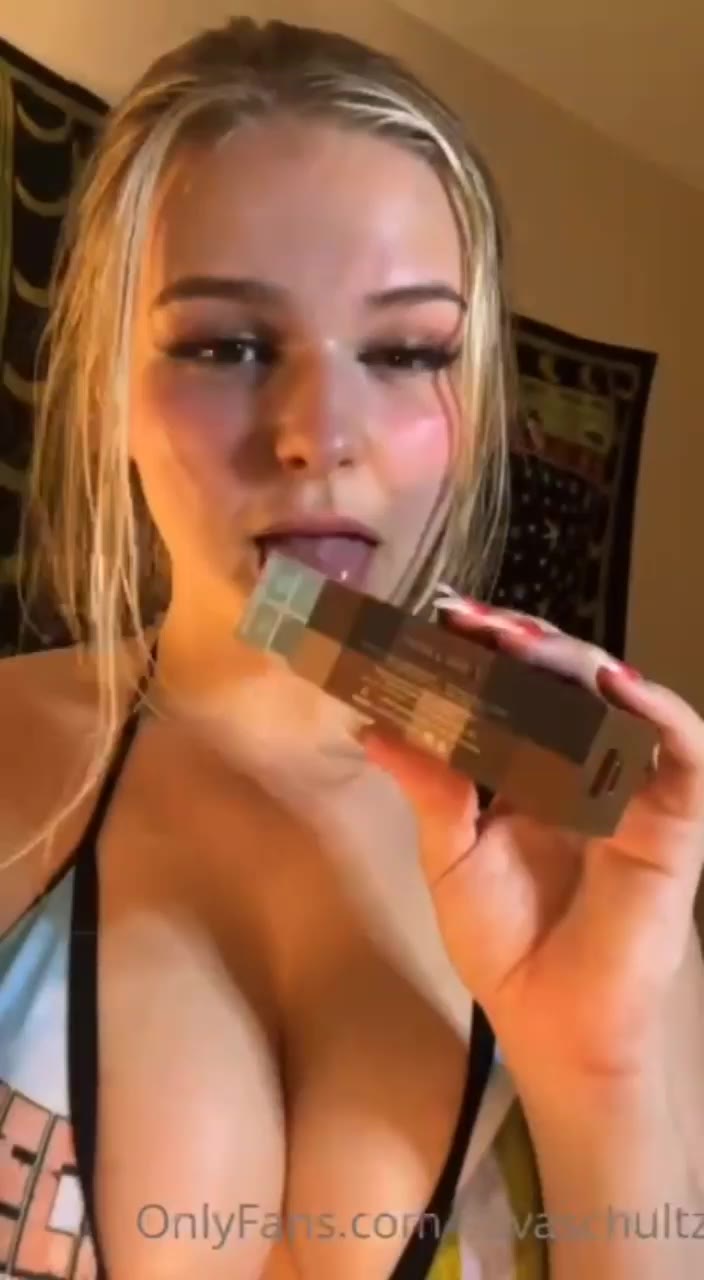 savaschultz onlyfans videos