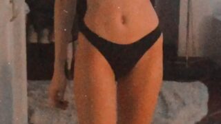 2 Alinaxlova leaked onlyfans video