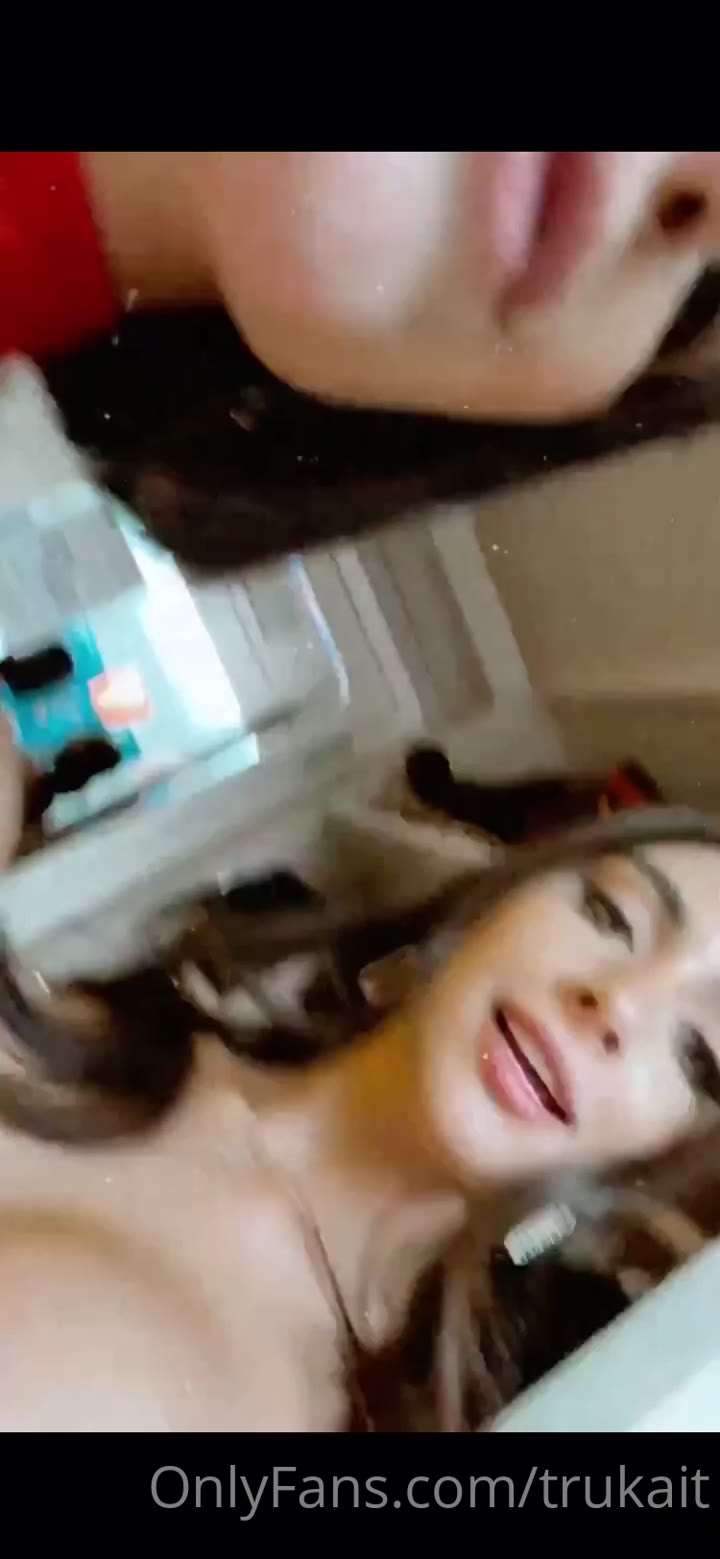 comedy threesome big boobs ebony goddess mystique trukait