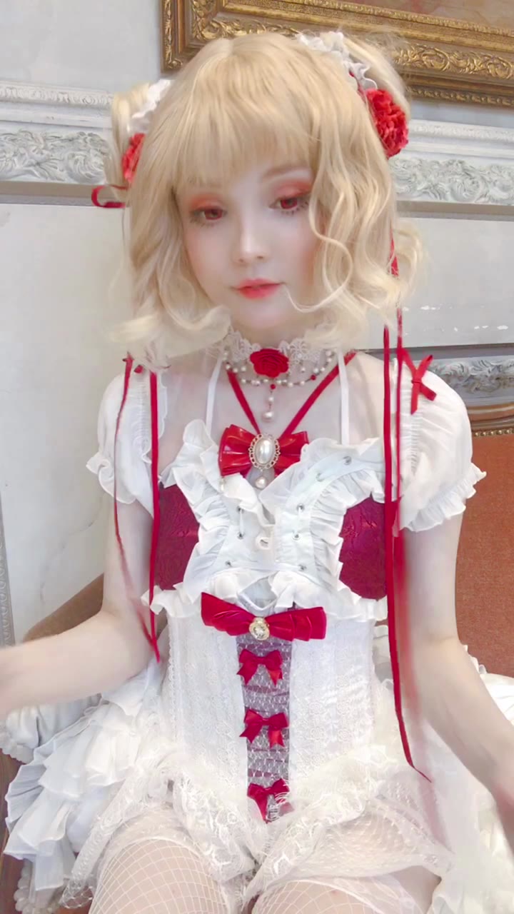 RocksyLight Naked Leaks Exposed