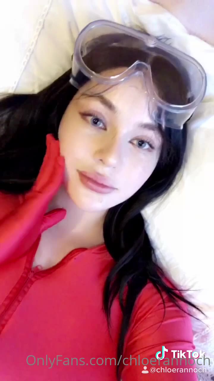 Okichloeo anal Sensational