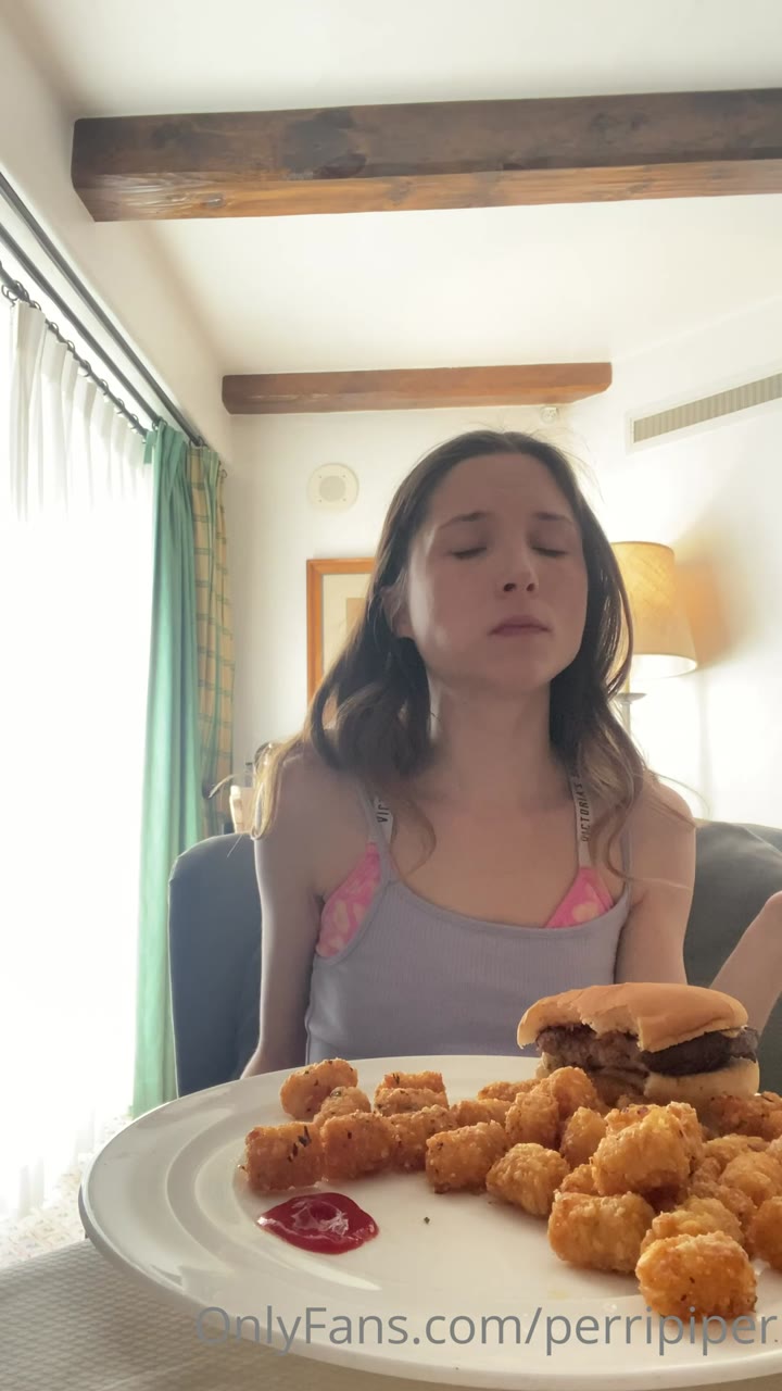 raunchy Sweating PiperPerri twitter