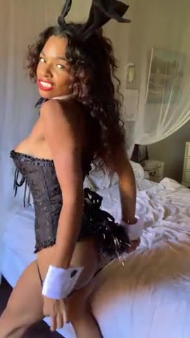 48 Princesshelayna leaked onlyfans nude video