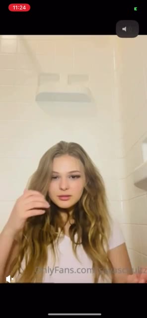 savaschultz nude videos