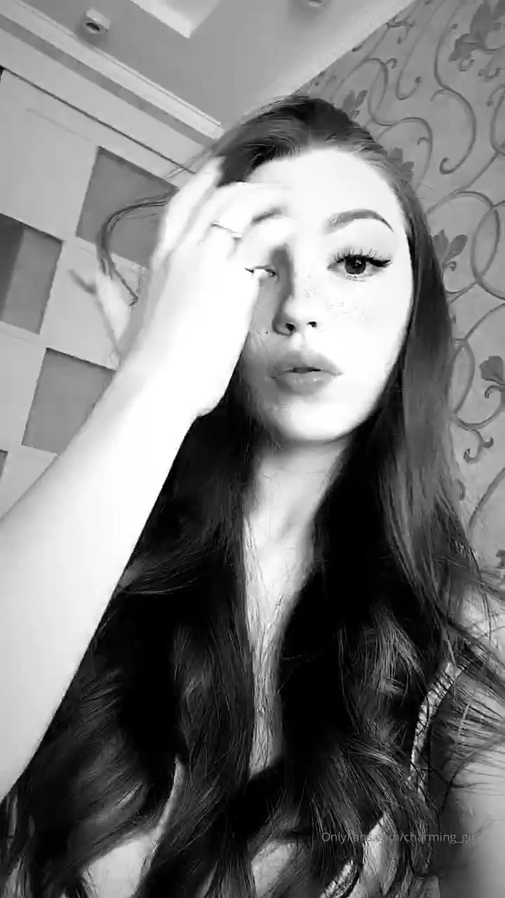 2 Charming_girl leaked onlyfans pussy play