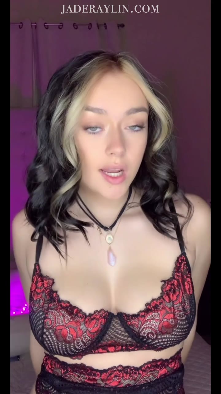 35 sky raya onlyfans leaked