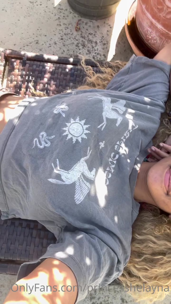 19 Princesshelayna leaked onlyfans nude video