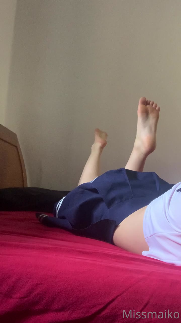 crude Sweating Missmaiko joi