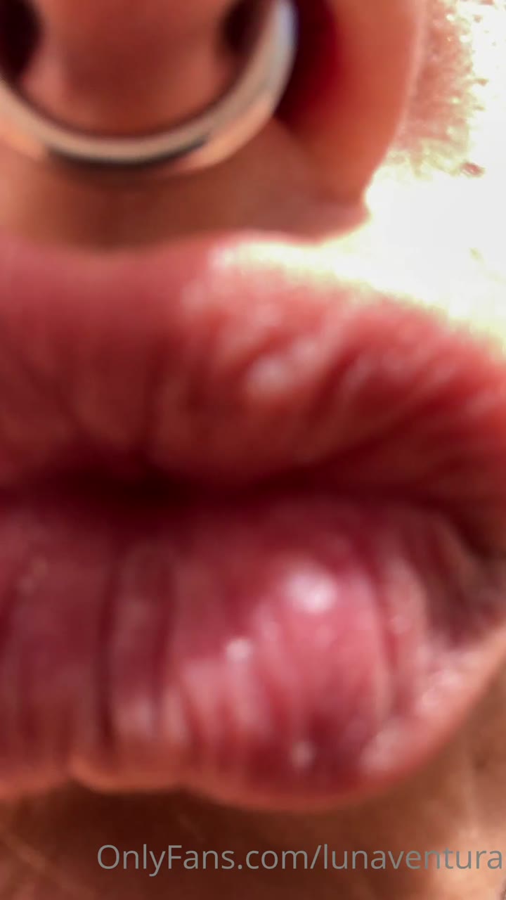 LunaVentura simpcity