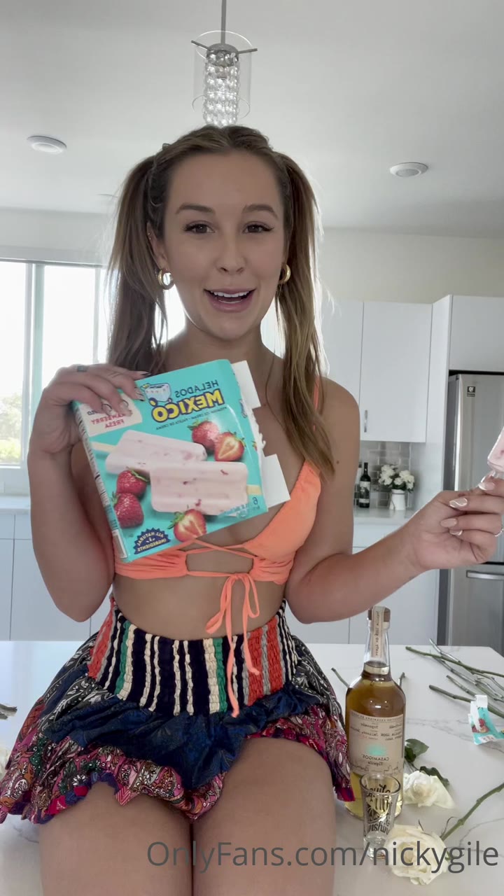 Epic depressed nickygile nude boobs