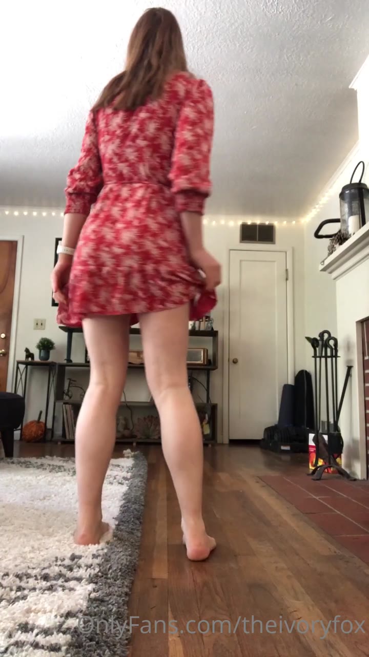 Tattooed Babe Yourivoryfox’s Steamy OnlyFans Content