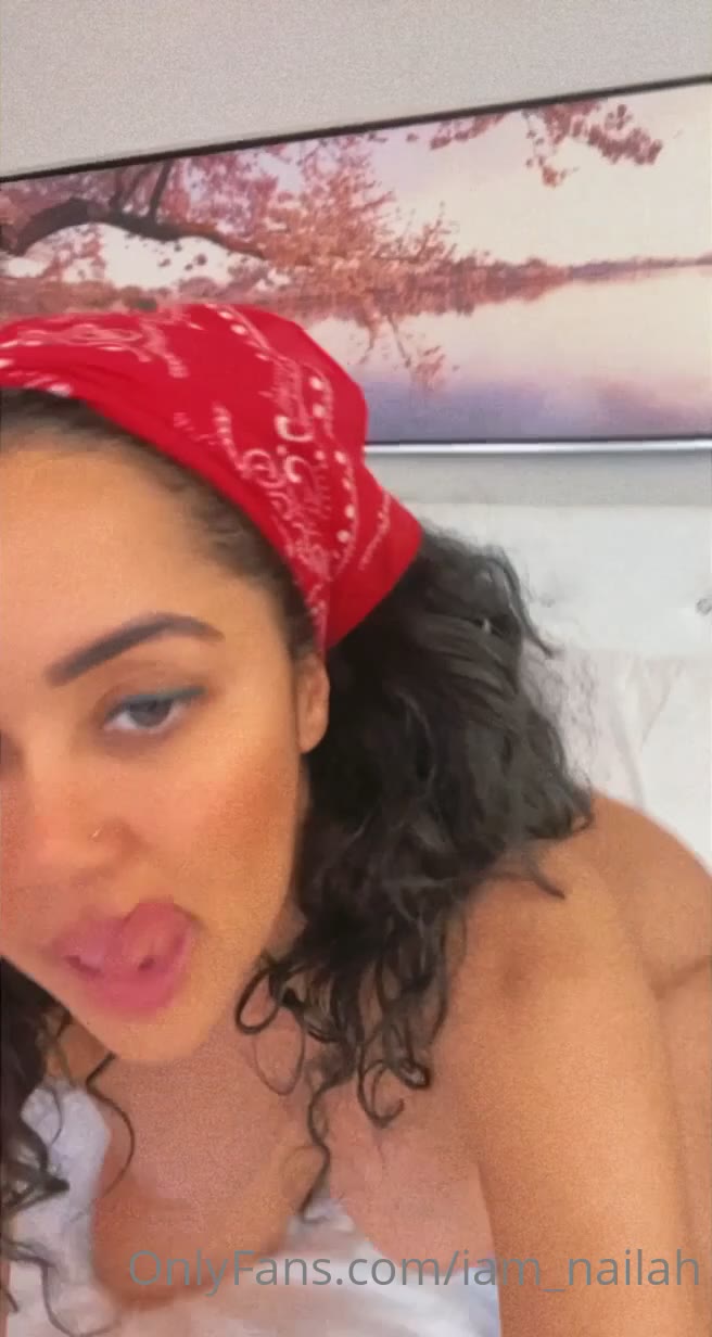 candyassed NailahRossi o n l y f a n s Vid
