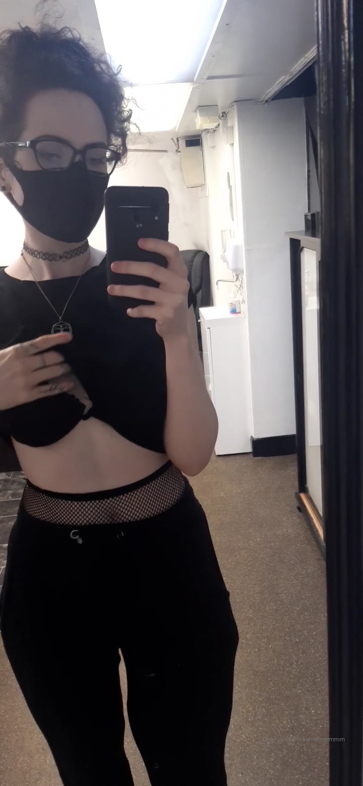 epicwhore mikeyyroses9 Nudes