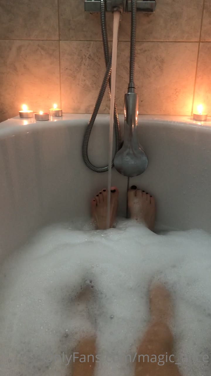 psychic MagicAlice cams Exposed