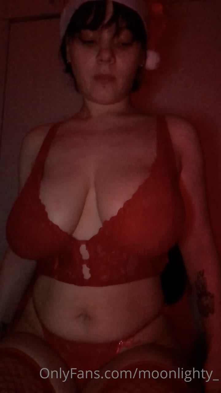 moonlighty masturbating Sensational