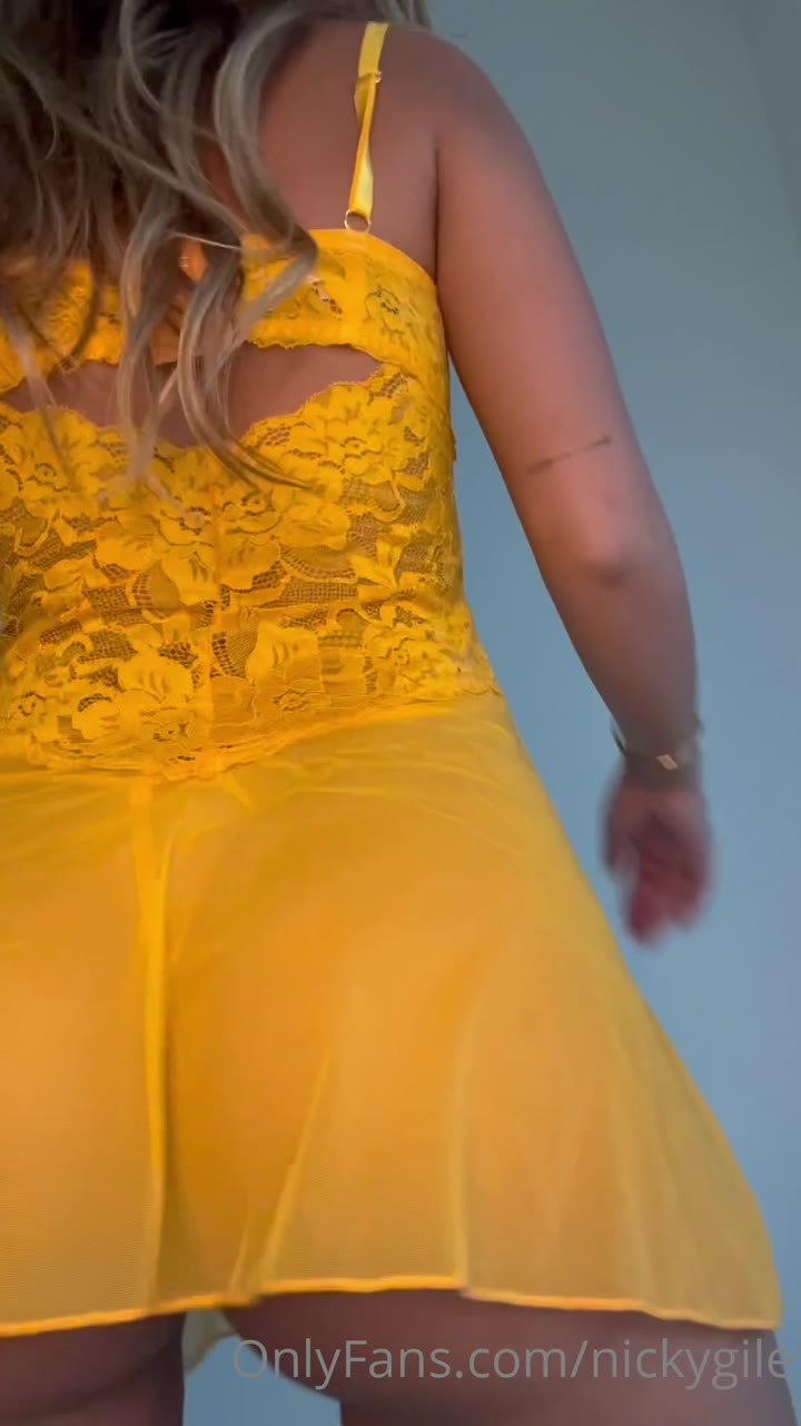 plot nickygile sexy Sensational