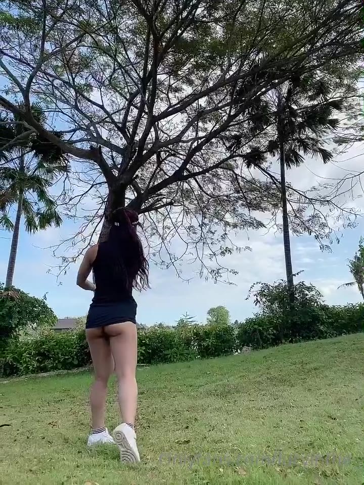 frigid sucking LucyPark camgirl