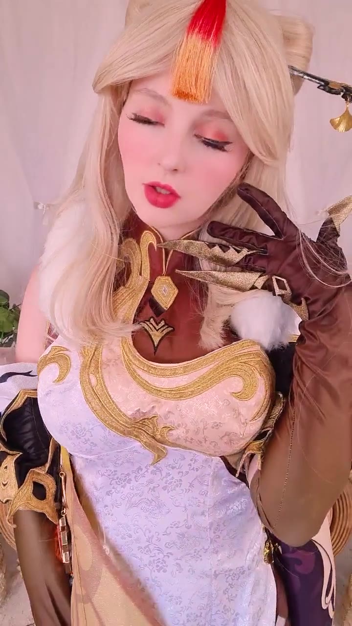 Mikomin leaked OnlyFans: Cosplay Queen’s Nude Masturbation with Bigtits and Dildo Fun