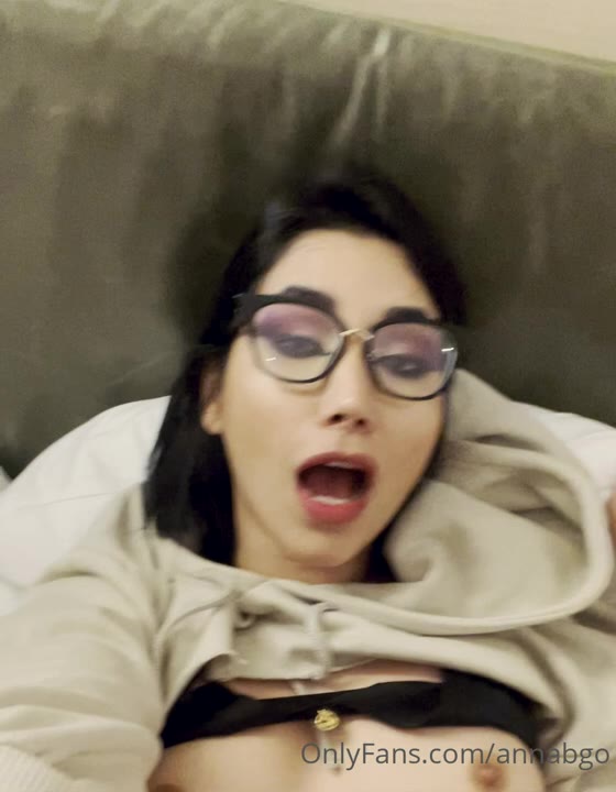 Annabgo leaked OnlyFans: Big Ass Latina Babe in Steamy Cosplay Blowjob and BG Scene