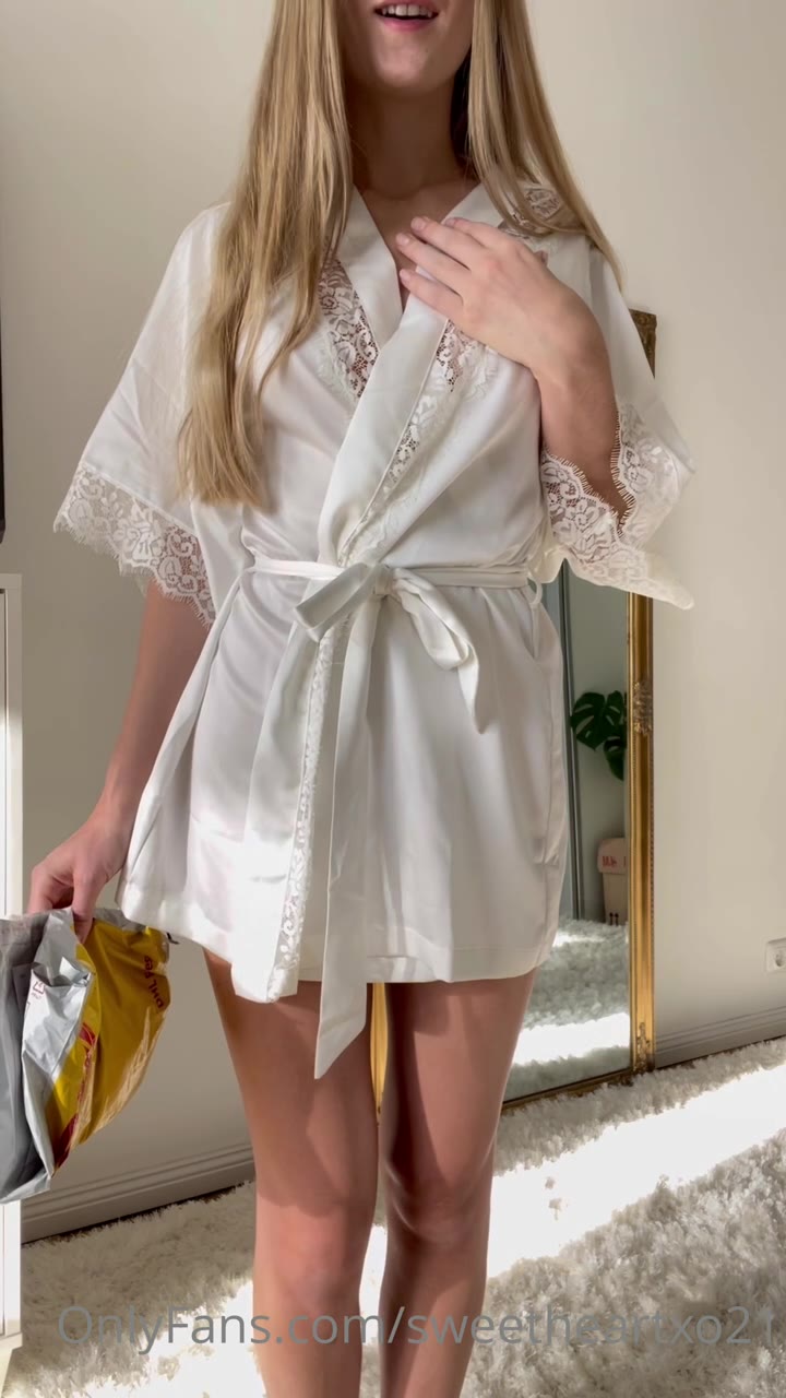 Sweetheartxo21 leaked OnlyFans: Petite Blonde’s Steamy Blowjob, Masturbation, and Anal Play