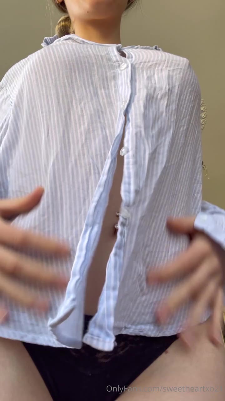 Sweetheartxo21 leaked: Hot Blonde Babe’s Naughty Nude Masturbation and Foot Tease