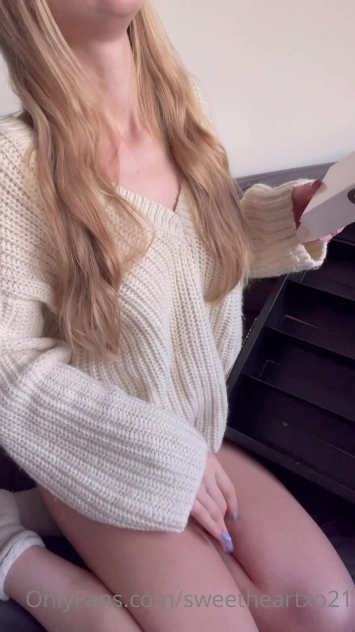 Sweetheartxo21 leaked OnlyFans: Cute Blonde Camgirl’s Steamy Masturbation and BG Fun