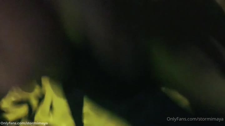 Masturbation addict Stormi_maya can’t keep her hands off herself