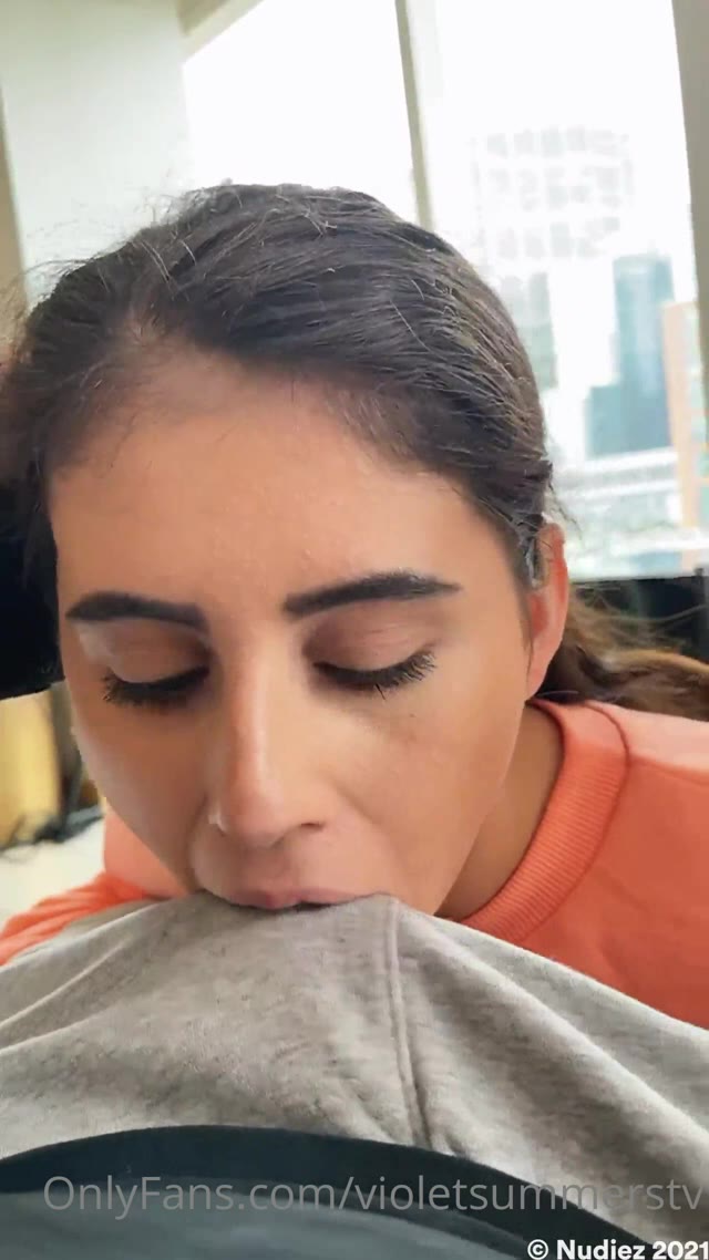 Streamer Violetsummers Naughty Bath Time Fun