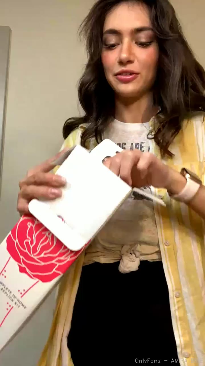 Fake Tits Goddess Amirabrie’s Leaked Video