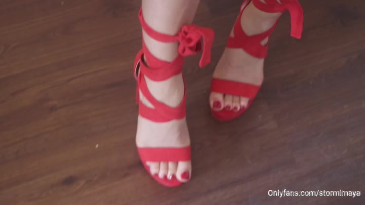 OnlyFans Temptress Someone’s Wettest Video Yet