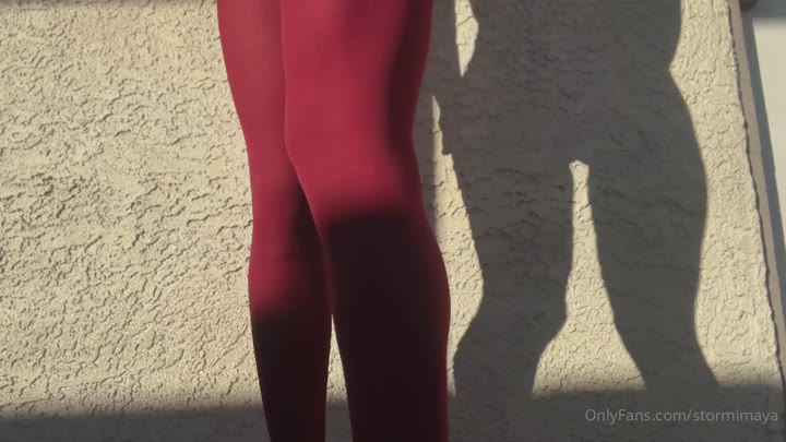 Ebony goddess Stormi_maya’s beauty leaves you breathless