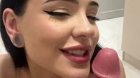 Petite Song_of_blood’s Ultimate Squirting Show