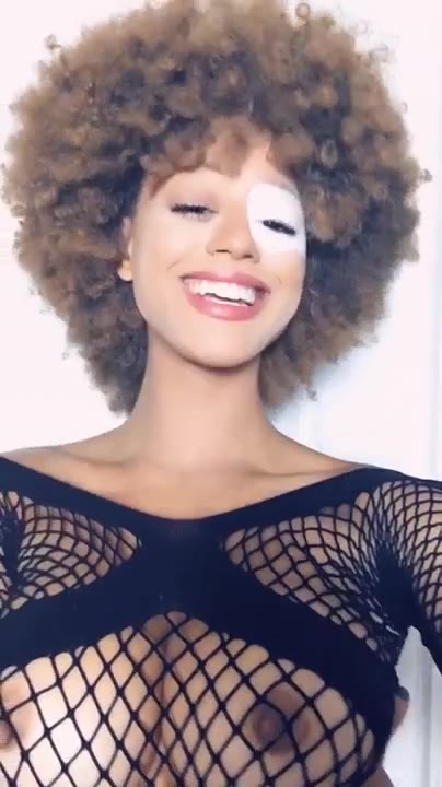 Hairy Babe StormiMaya Goes All Natural