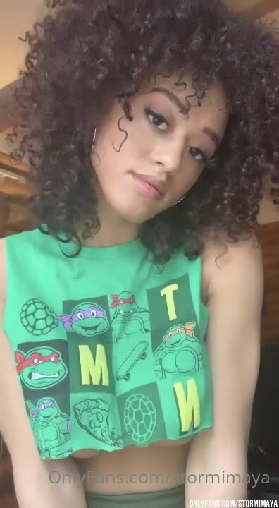 Nude queen Stormi lets you in on all her secrets