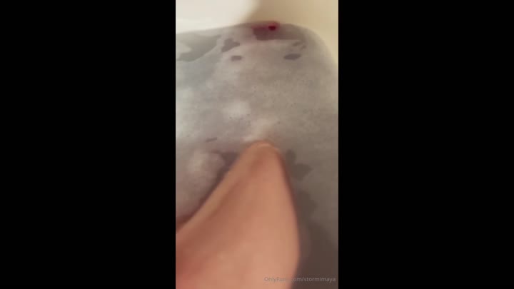 StormiMaya’s Dildo Skills Will Shock You