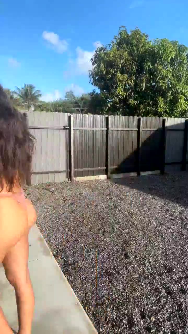 Fit Goddess Violetsummers Gets Wrecked in Bed