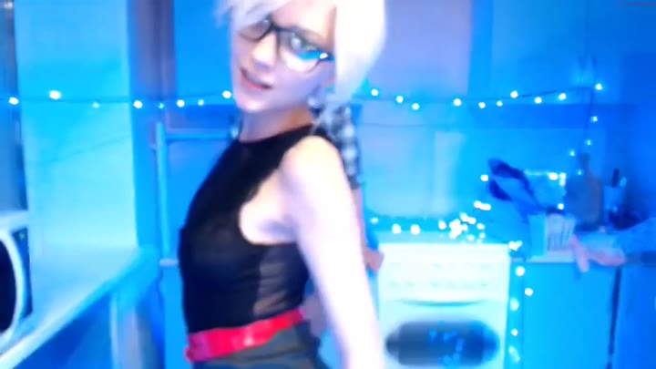 Cute Blonde Kimoriiii’s Uncut GG Footage