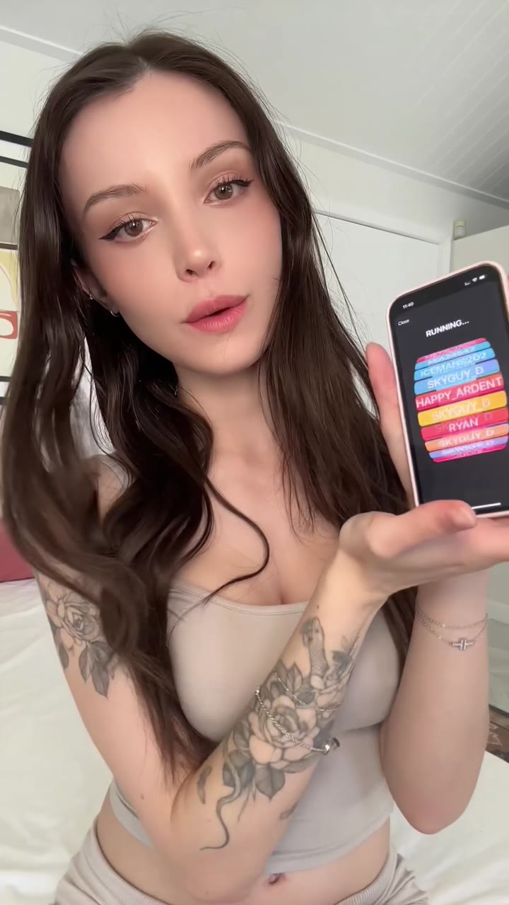 Fake Tits Bouncing While Dainty Wilder Rides Hard