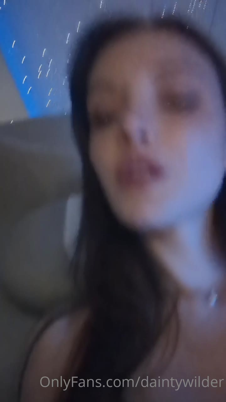 Petite Camgirl Dainty’s Deepest Anal Ride