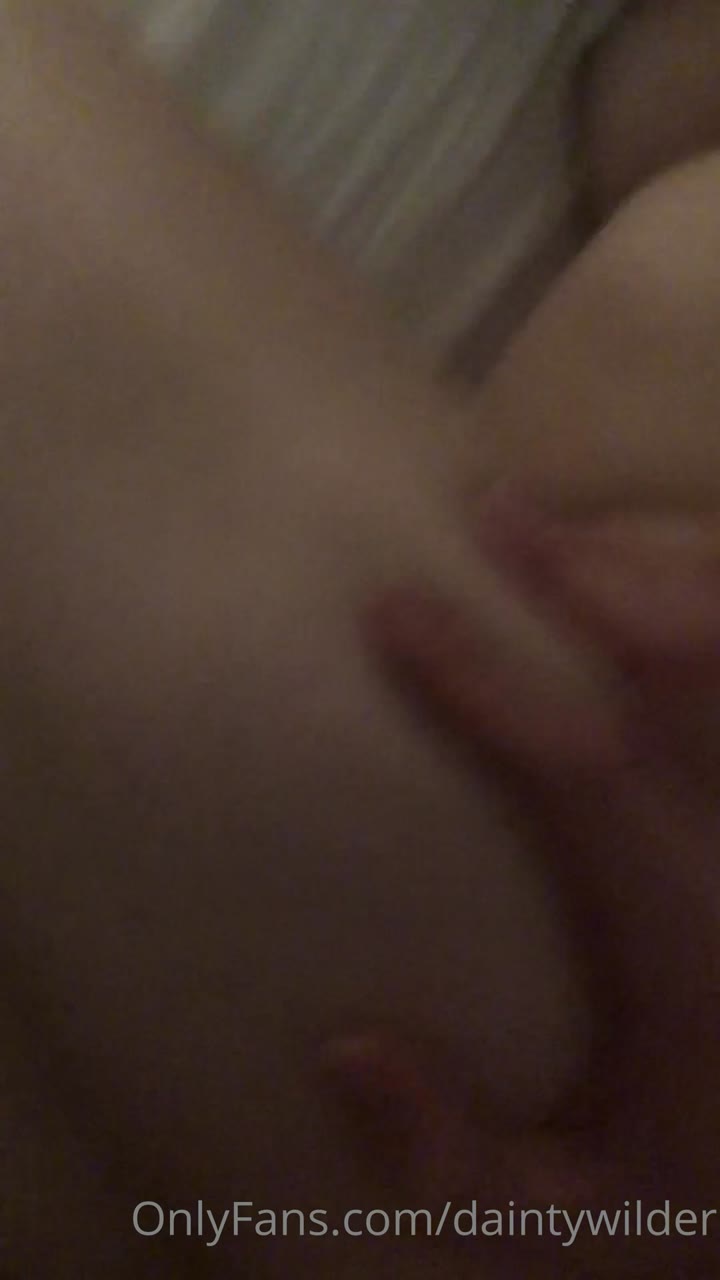 Kinky Public Exposure – Dainty Wilder’s Nude Walk