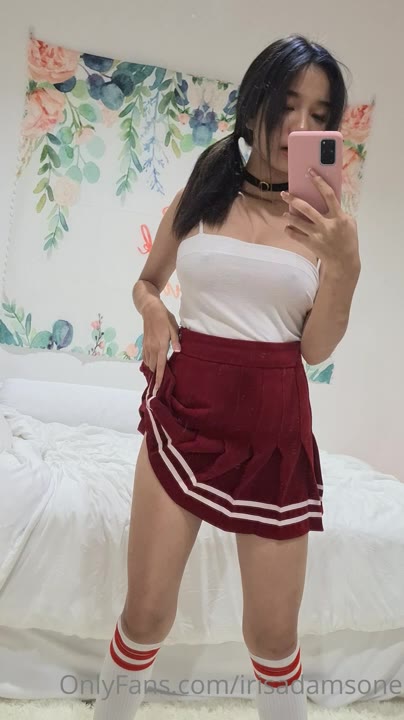 OnlyFans Cutie Irisadamsone – Petite Asian’s Anal Play