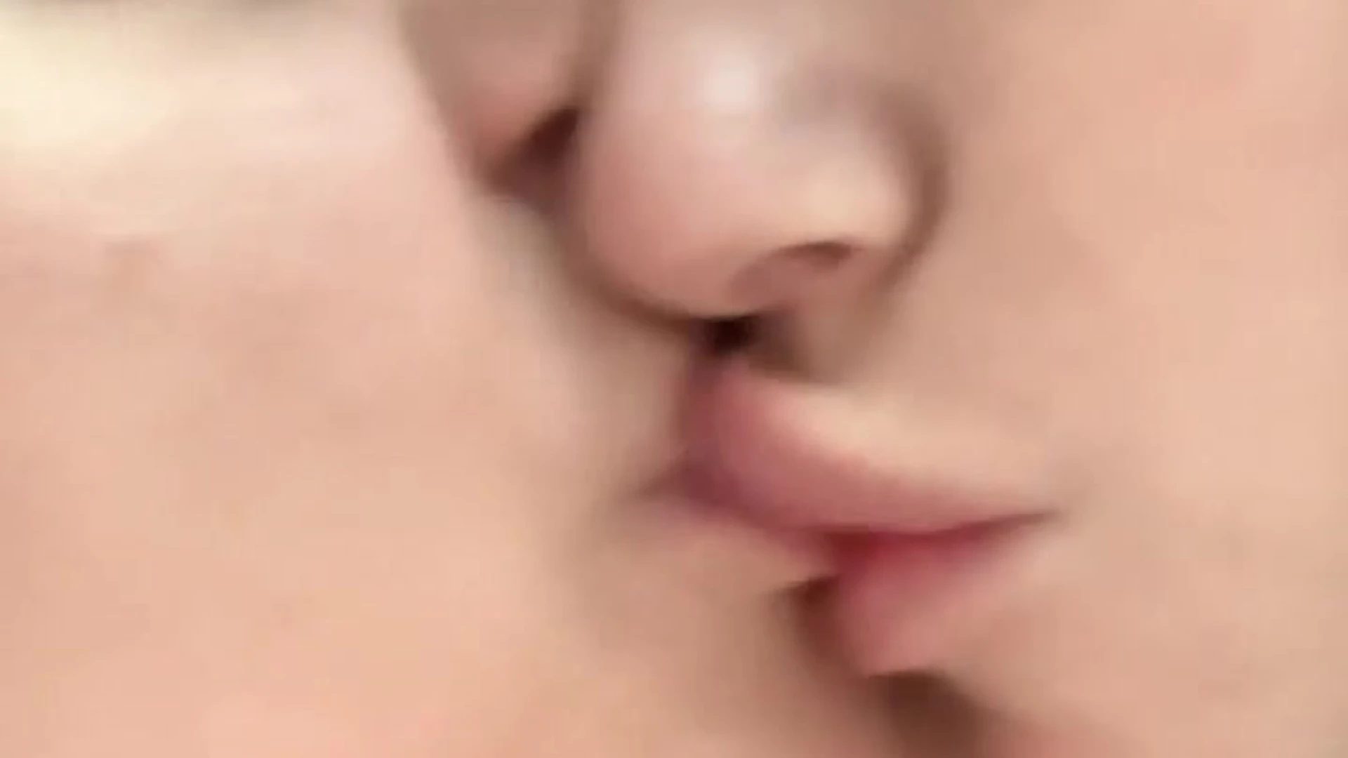 Small Tits Mama Fiona leaks