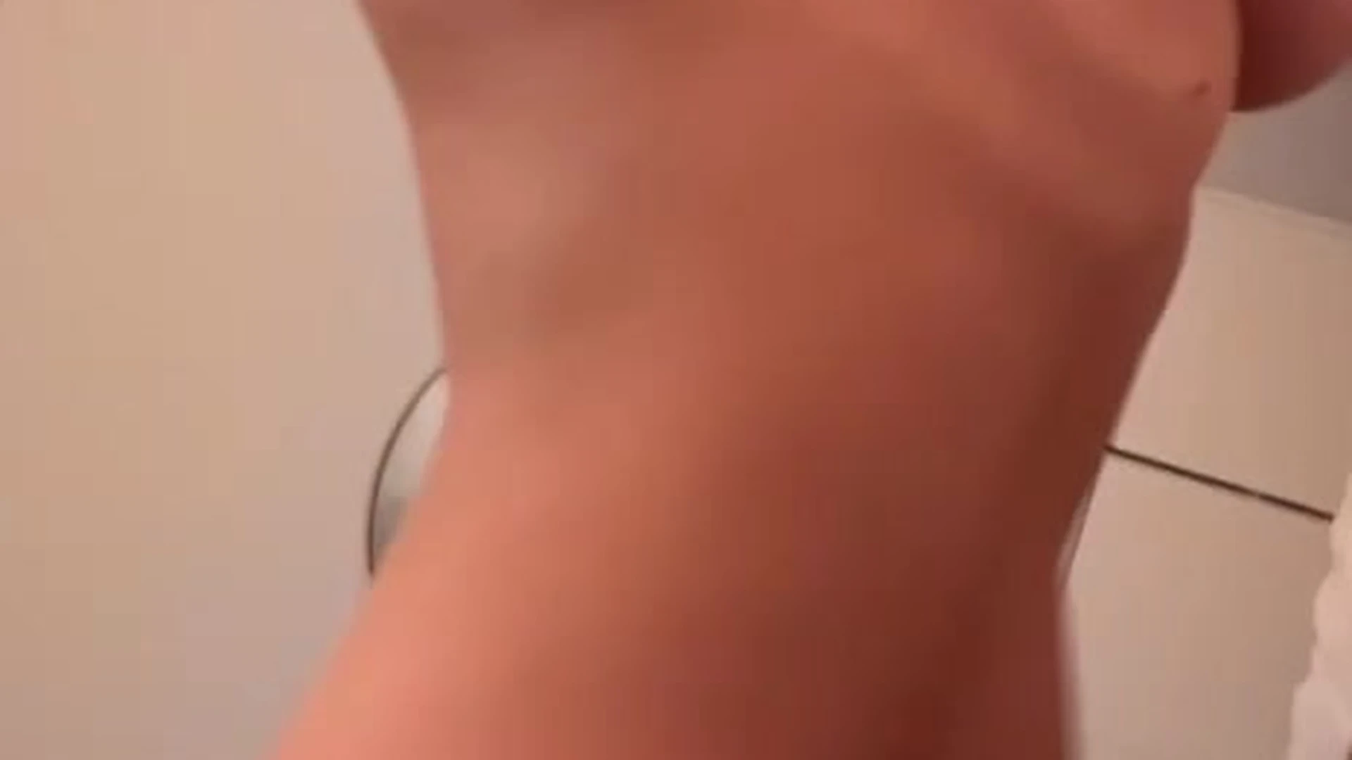cutie Small Tits Mama Fiona sex PRIVATE