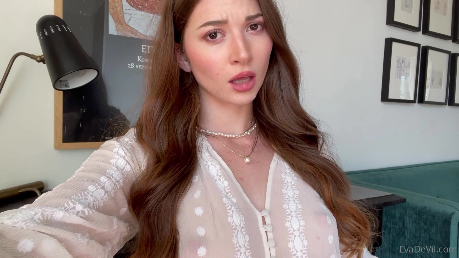 EPIC cumslut Brunette Eva de Vil Nude leak