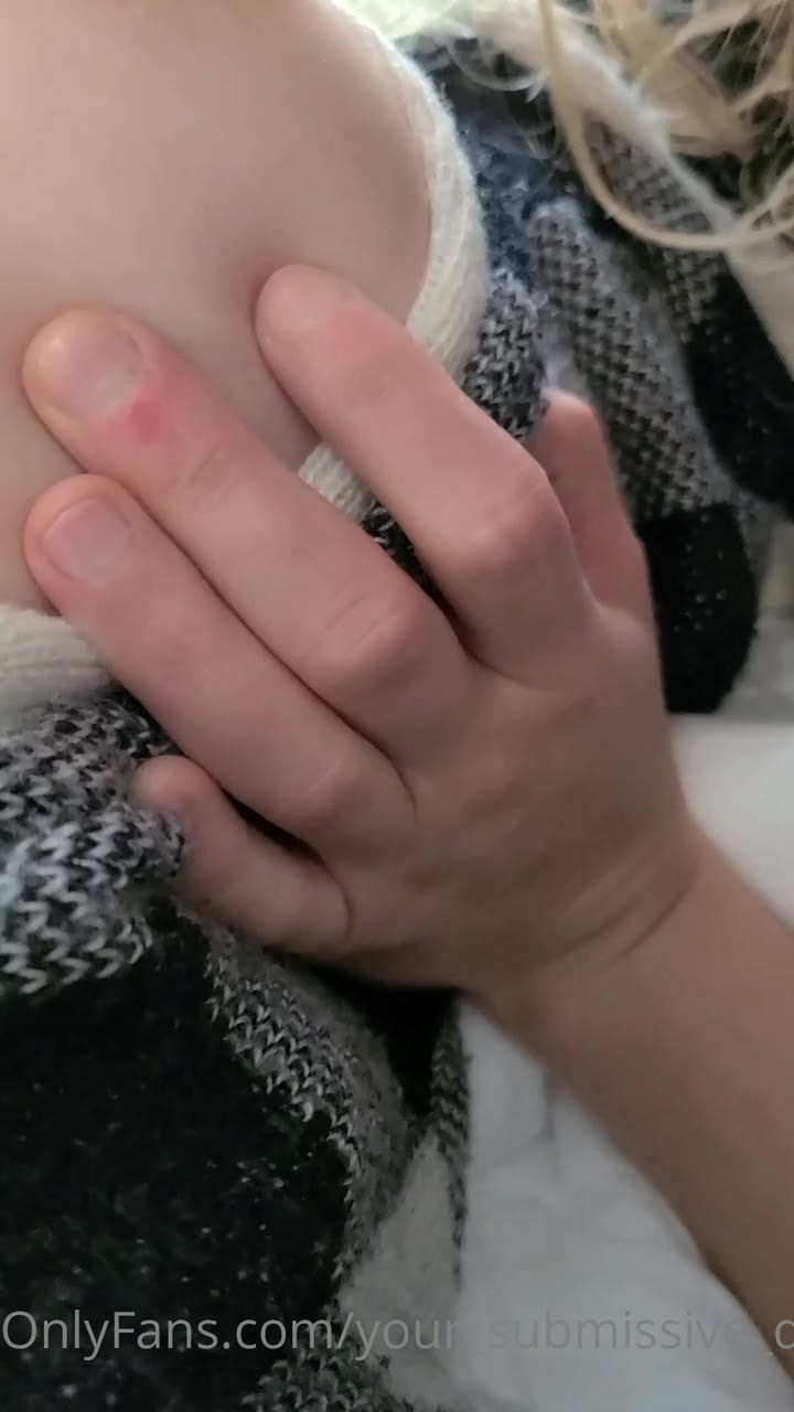 Anal Overload: Your_busty_doll Takes It Balls Deep