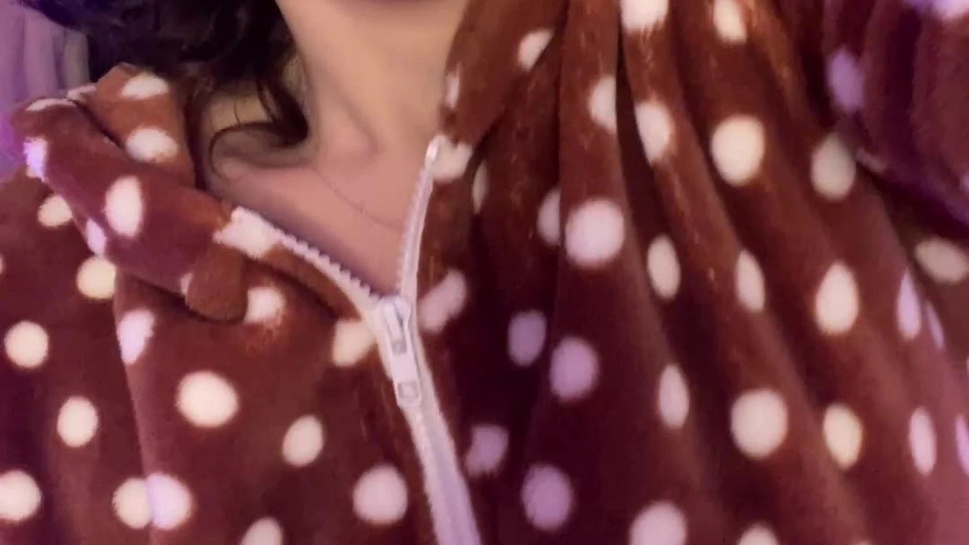 Petite Mama Fiona sexy pic Epic